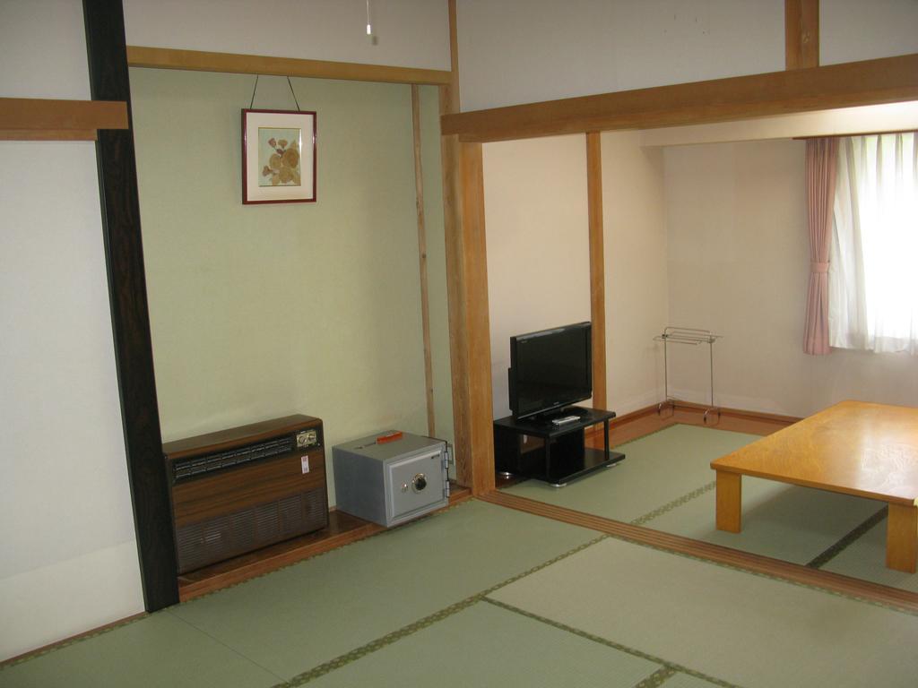 Ryokan Kobayashi Katashina Exterior photo